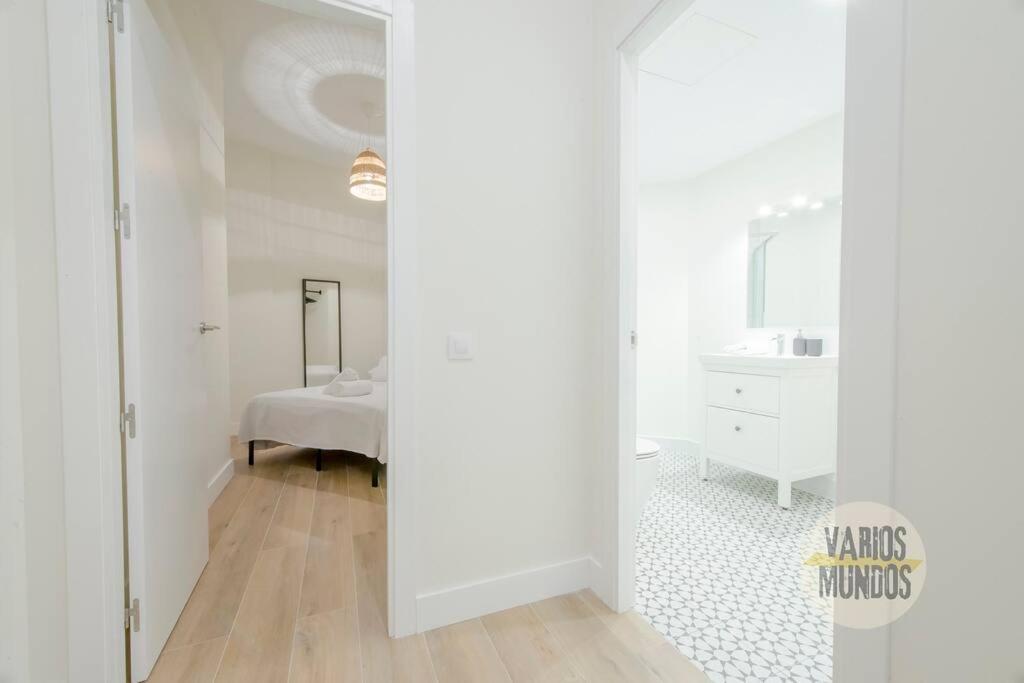 Cool Y Centrico Apt 6Px En Plena Plaza Del Carmen E2 Madrid Luaran gambar